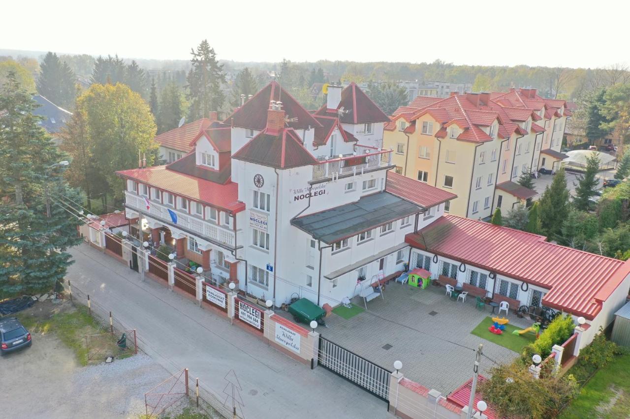 Piaseczno Willa Staropolska Exterior photo